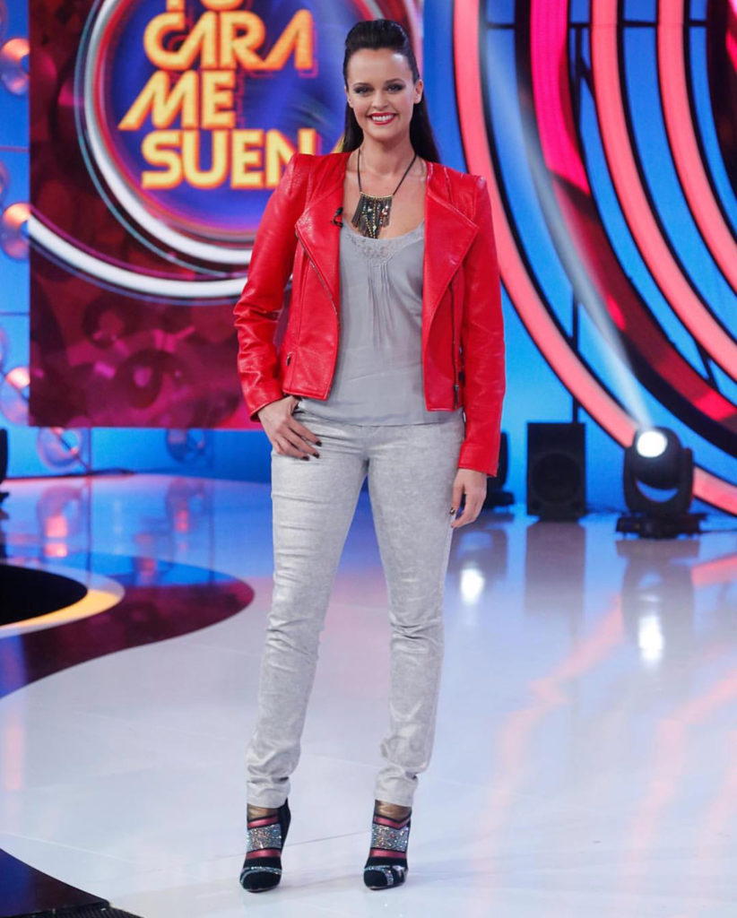 Shaila Dúrcal vestida por su asesora de imagen Mireia Martín